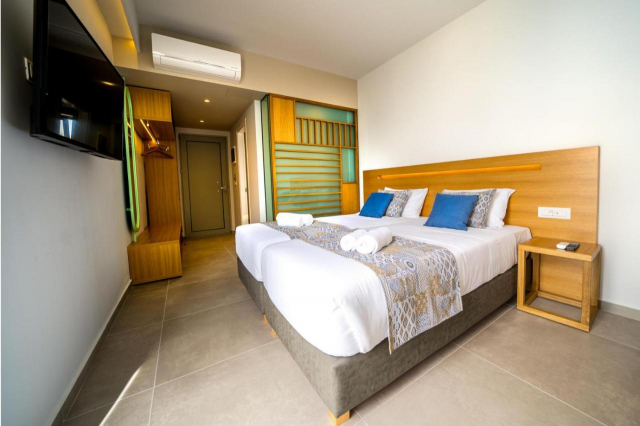 ULTRA LAST MINUTE INSULA CRETA 5***** DEMIPENSIUNE HYDRAMIS PALACE  ZBOR CHARTER DIN OTOPENI CU TAXE INCLUSE