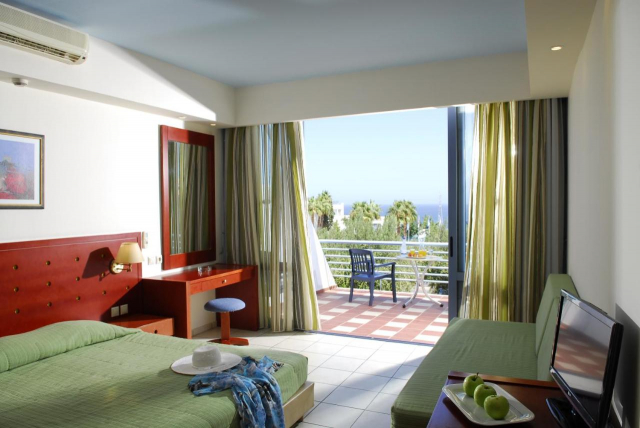 ULTRA LAST MINUTE INSULA CRETA 4**** ALL INCLUSIVE ROYAL IMPERIAL ZBOR CHARTER DIN OTOPENI CU TAXE INCLUSE