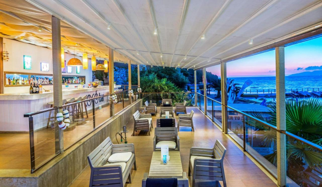 Sejur in Kusadasi: 575 euro cazare 7 nopti cu All inclusive+ transport avion+ toate taxele