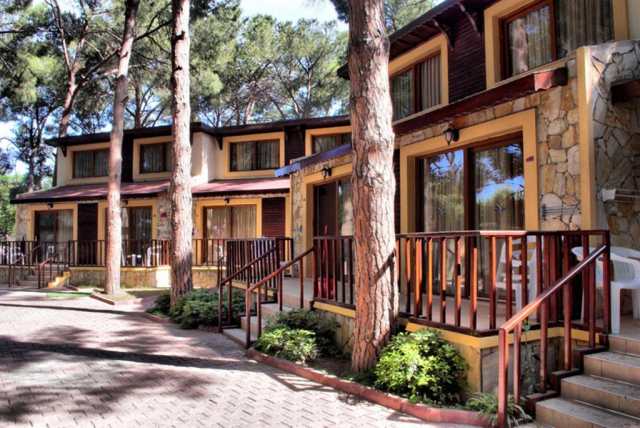 Sejur in Kusadasi: 640 euro cazare 7 nopti cu Ultra All inclusive+ transport avion+ toate taxele