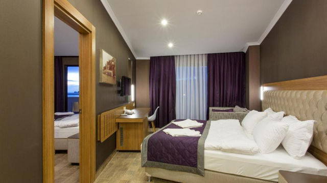 Sejur in Antalya: 625 euro cazare 7 nopti cu Ultra All  inclusive+ transport avion+ toate taxele