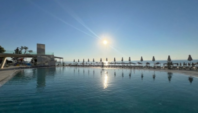 04.07 Last minute reducere 20% la Grifid Noa hotel 5* cu Premium Ultra All Inclusive!