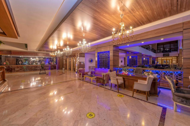 Sejur in Antalya: 675 euro cazare 7 nopti cu Ultra All  inclusive+ transport avion+ toate taxele