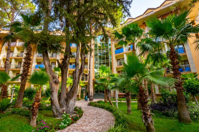 Sejur in Antalya: 675 euro cazare 7 nopti cu Ultra All  inclusive+ transport avion+ toate taxele