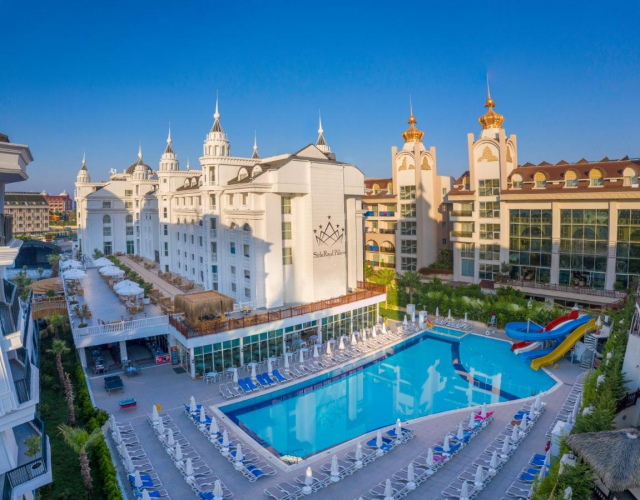 Sejur in Antalya: 750 euro cazare 7 nopti cu Ultra All  inclusive+ transport avion+ toate taxele