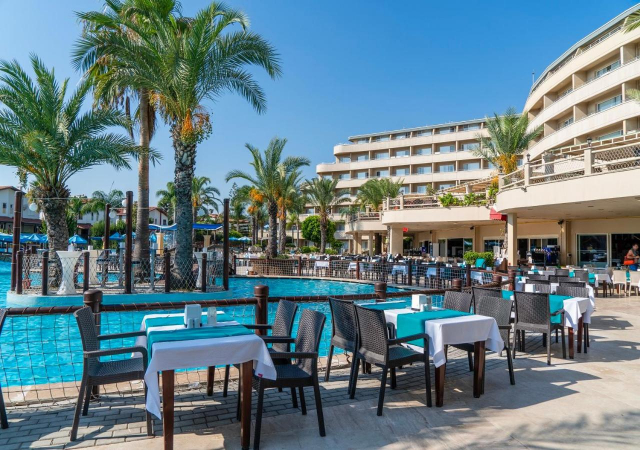 Sejur in Antalya: 630 euro cazare 7 nopti cu Ultra All  inclusive+ transport avion+ toate taxele