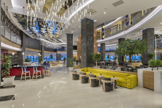 Sejur in Antalya: 725 euro cazare 7 nopti cu Ultra All  inclusive+ transport avion+ toate taxele
