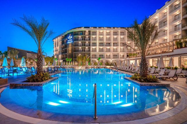 Sejur in Antalya: 750 euro cazare 7 nopti cu Ultra All  inclusive+ transport avion+ toate taxele