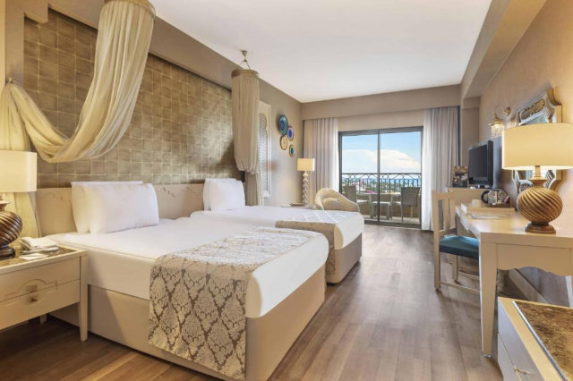 ULTIMELE LOCURI ANTALYA, AVION DIN TG-MURES, LA HOTEL SPICE HOTELS&amp;SPA 5*, LA TARIFUL DE 1250 EURO/PERS, UAI!