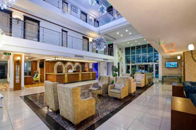 Sejur in Antalya: 800 euro cazare 7 nopti cu Ultra All  inclusive+ transport avion+ toate taxele