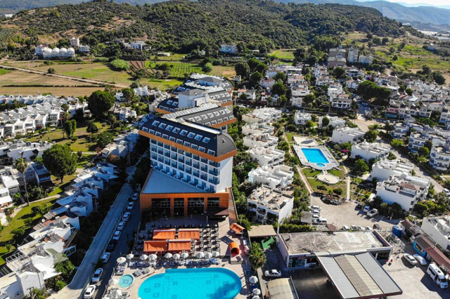 Sejur in Antalya: 440 euro cazare 7 nopti cu Ultra All  inclusive+ transport avion+ toate taxele