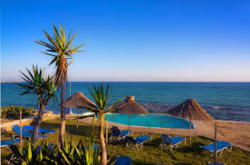 Sejur in Rhodos: 525 euro cazare 7 nopti cu All  inclusive+ transport avion+ toate taxele