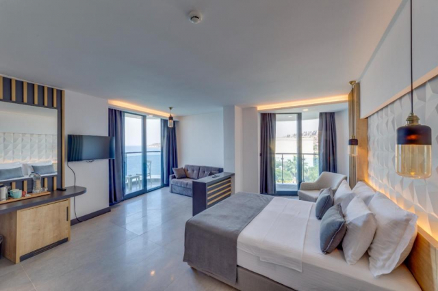 Sejur in Kusadasi: 515 euro cazare 7 nopti cu All inclusive+ transport avion+ toate taxele