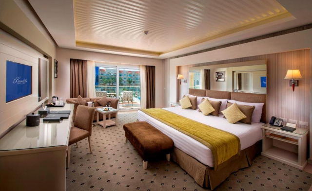 Sejur in Hurghada: 675 euro cazare 7 nopti cu Ultra All inclusive+ transport avion+ toate taxele 