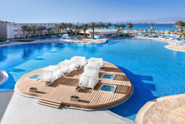 Sejur in Hurghada: 625 euro cazare 7 nopti cu Ultra All inclusive+ transport avion+ toate taxele 