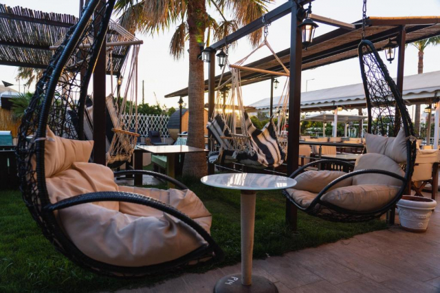 ULTIMELE LOCURI CRETA HERAKLION, AVION DIN SIBIU, LA HOTEL PHILOXENIA MALIA 3*, LA TARIFUL DE 735 EURO/PERS, DEMIPENSIUNE!