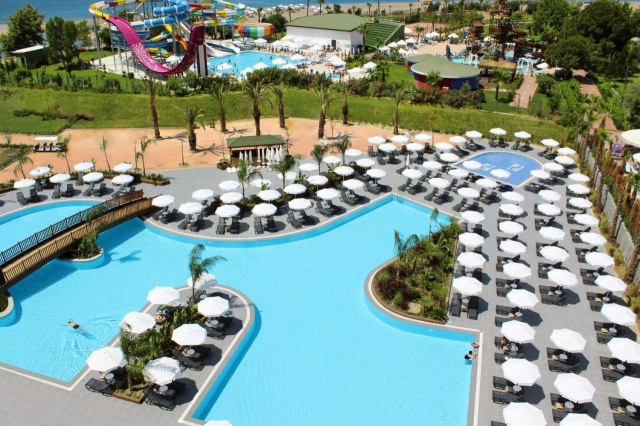 Sejur in Antalya: 560 euro cazare 7 nopti cu Ultra All  inclusive+ transport avion+ toate taxele