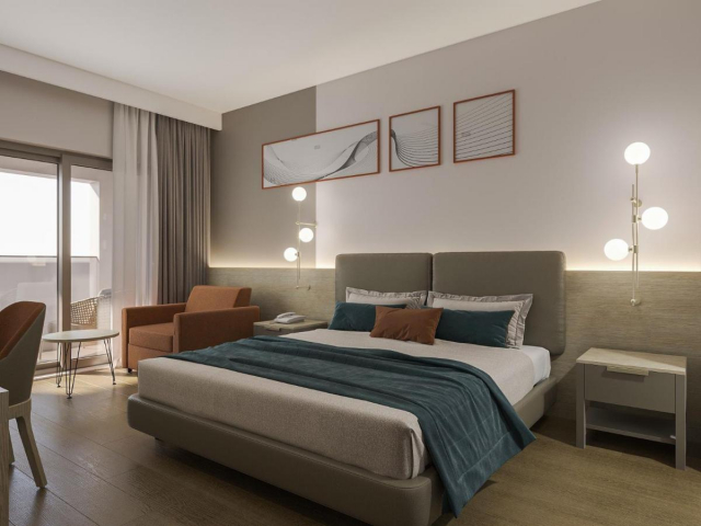 Sejur in Antalya: 725 euro cazare 7 nopti cu Ultra All  inclusive+ transport avion+ toate taxele