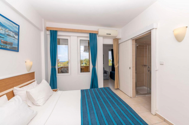 Sejur in Antalya: 625 euro cazare 7 nopti cu Ultra All  inclusive+ transport avion+ toate taxele