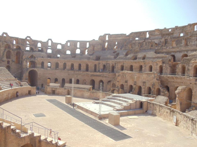 05.07 Zbor Bucuresti Tunisia, El Mouradi Port El Kantaoui  497 euro/pers/sejur 7 nopti all inclusive, taxe aeroport + transfer