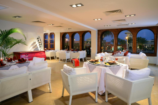 Sejur in Sharm El Sheikh: 550 euro cazare 7 nopti cu All inclusive+ transport avion+ toate taxele