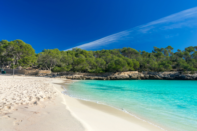 Super sejur la plaja in Mallorca la doar 1141 euro,avion din Bucuresti!!Sol GUADALUPE (Magalluf)