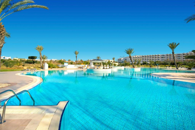 Sejur in Tunisia: 475 euro cazare 7 nopti cu All  inclusive+ transport avion+ toate taxele