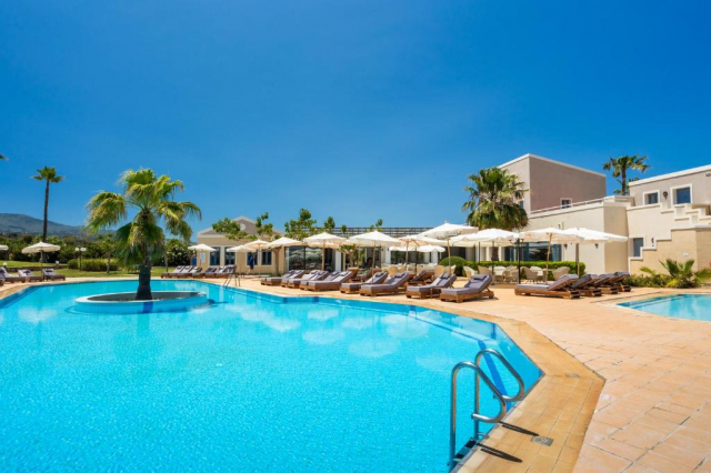 Sejur in Rhodos: 725 euro cazare 7 nopti cu All  inclusive+ transport avion+ toate taxele