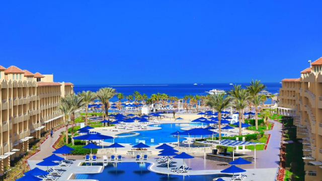Sejur in Hurghada: 385 euro cazare 7 nopti cu All inclusive+ transport avion+ toate taxele 