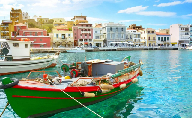 Senior Voyage Creta, un labirint de experiențe unice plecare  02.09 din Bucuresti - 570 euro/persoana