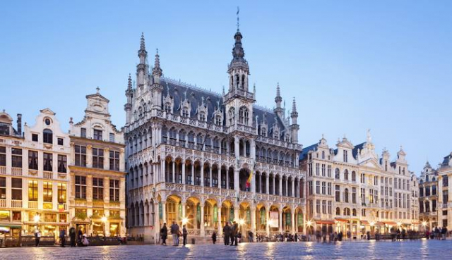 Last Minute Bruxelles - zbor in Cluj (CA)