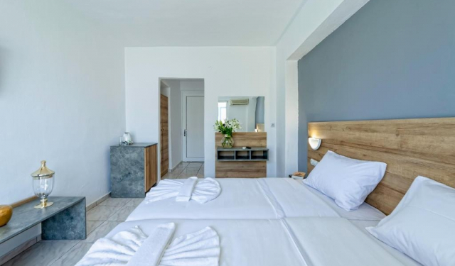 ULTRA LAST MINUTE INSULA CRETA SUNSET PARADISE 4****  ZBOR CHARTER DIN SIBIU/IASI/OTOPENI CU TAXE INCLUSE 