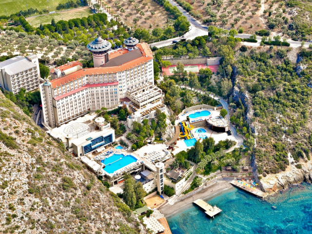Sejur in Kusadasi: 575 euro cazare 7 nopti cu All inclusive+ transport avion+ toate taxele 