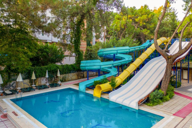 🌴 Evadare last minute în Turcia! Armas Kaplan Paradise 5★ Ultra All Inclusive doar 625 €/pers! Pleci? ✈️☀️