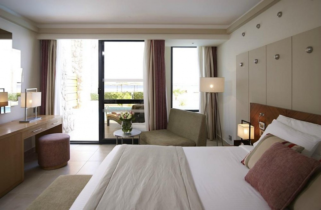Sejur in Sharm El Sheikh: 650 euro cazare 7 nopti cu All inclusive+ transport avion+ toate taxele