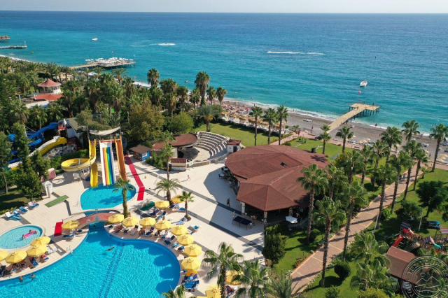 Sejur in Antalya: 450 euro cazare 7 nopti cu Ultra All inclusive+ transport avion+ toate taxele 