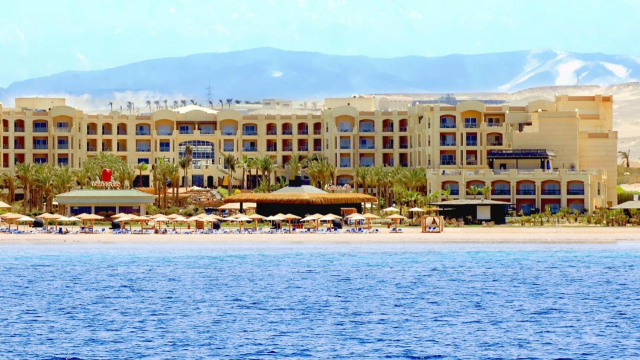 ULTIMELE LOCURI  HURGHADA  5***** ULTRA ALL INCLUSIVE TROPITEL  7 NOPTI ZBOR DIN  CLUJ NAPOCA CU TAXE INCLUSE