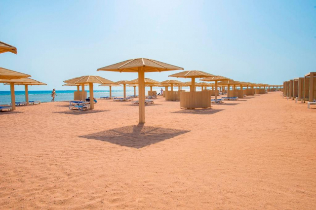 Sejur in Hurghada: 690 euro cazare 7 nopti cu Ultra All inclusive+ transport avion+ toate taxele 