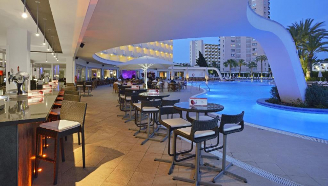 Sejur in Palma de Mallorca: de la 649 euro cazare 7 nopti cu demipesniune+ transport avion+ toate taxele