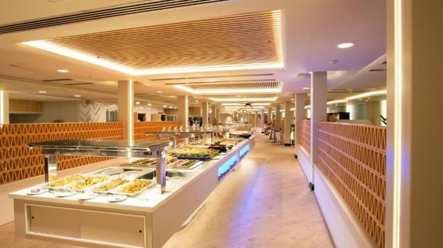 ULTIMELE LOCURI BENIDORM, AVION DIN BUCURESTI,LA HOTEL GRAN BALI 4*, LA TARIFUL DE 789 EURO/PERS, PENSIUNE COMPLETA!