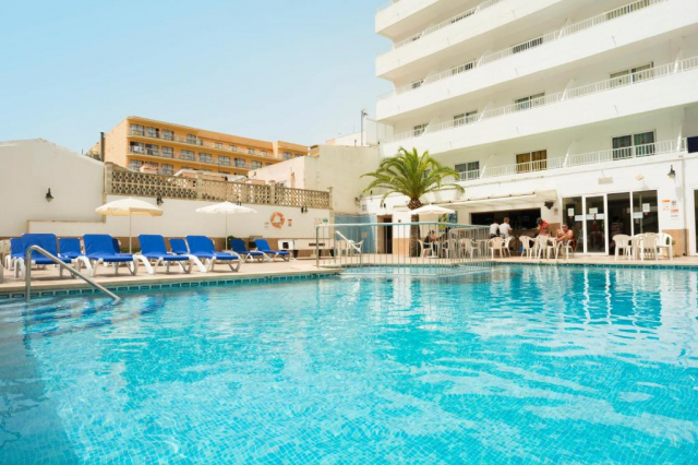 ULTIMELE LOCURI MALLORCA, AVION DIN CLUJ-NAPOCA, LA HOTEL HSM REINA DEL MAR 3*, LA TARIFUL DE 795 EURO/PERS, DEMIPENSIUNE!