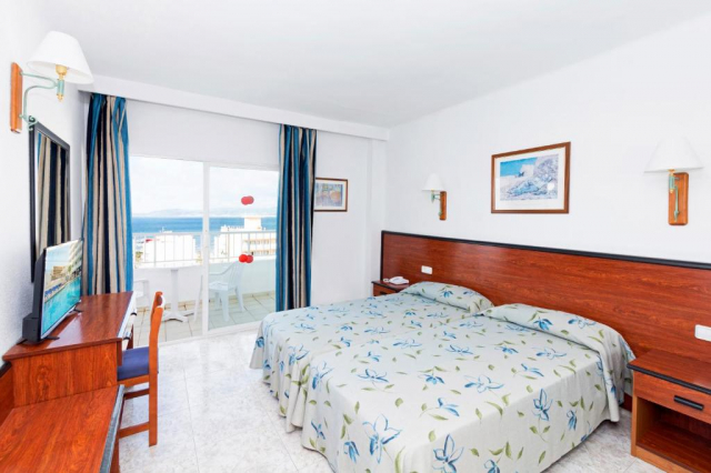 ULTIMELE LOCURI MALLORCA, AVION DIN CLUJ-NAPOCA, LA HOTEL HSM REINA DEL MAR 3*, LA TARIFUL DE 795 EURO/PERS, DEMIPENSIUNE!