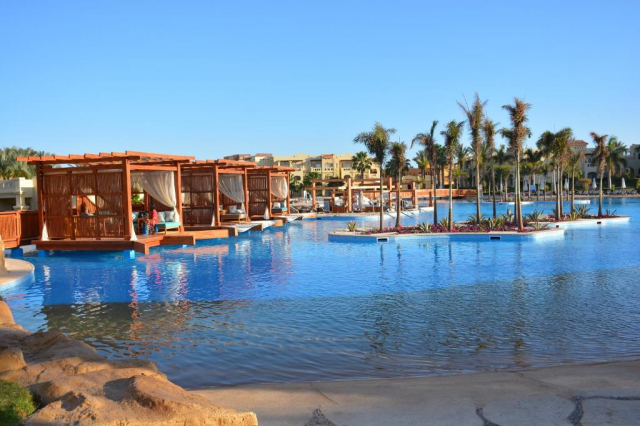 Sejur in Sharm El Sheikh: 950 euro cazare 7 nopti cu Ultra All inclusive+ transport avion+ toate taxele