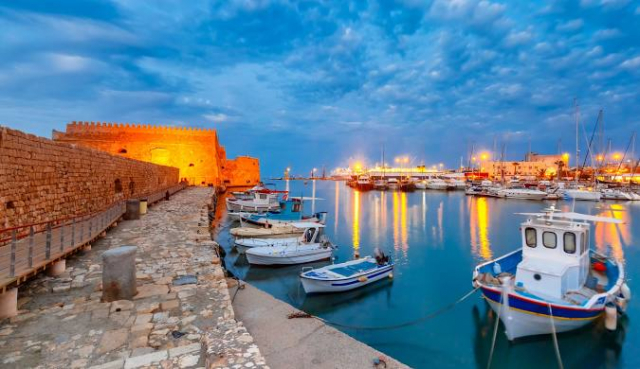 Super Ofertă către, Grecia, Heraklion sejur 7 nopți, cu plecare din Iasi! (G.T.)