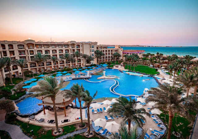 24.07 Egipt , Hurghada , Hotel TROPITEL SHL HASHEESH 5*, avion , 7 nopti, pret/ persoana =665Eur