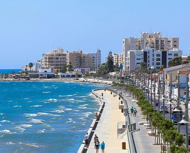 Super Ofertă către Larnaca, Cipru, sejur 7 nopți, cu plecare din Cluj-Napoca (G.T.)