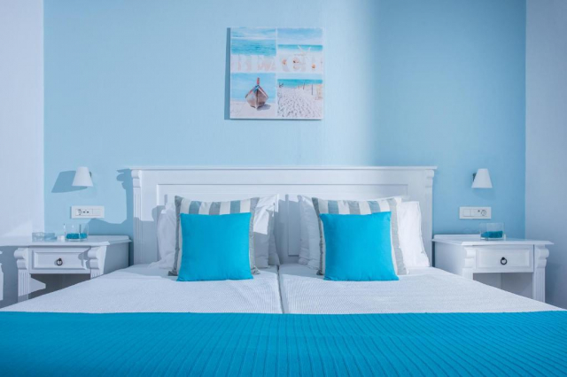 Sejur in Creta: 640 euro cazare 7 nopti cu All inclusive+ transport avion+ toate taxele