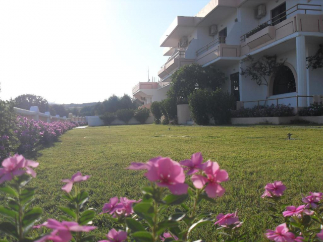 ULTRA LAST MINUTE INSULA RODOS VERA STUDIOS  3***  ZBOR CHARTER OTOPENI/ CRAIOVA CU TAXE INCLUSE