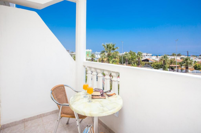 ULTRA LAST MINUTE INSULA RODOS ARTE LATRIDIS STUDIOS 4**** ZBOR CHARTER OTOPENI/ CRAIOVA CU TAXE INCLUS