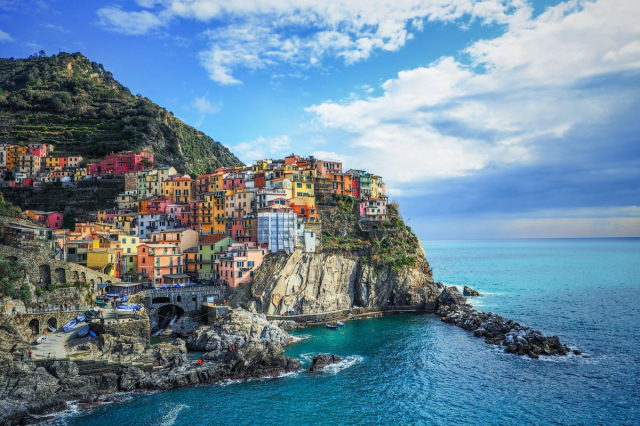 Cinque Terre, Florența &amp; Pisa Paradis de coastă în inima Italiei 695 euro/persoana plecare din Iasi 11 octombrie 